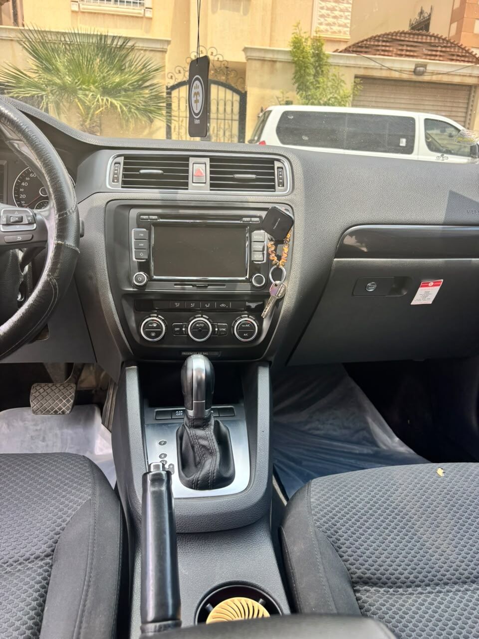Riyadh, Vehicles, Cars & Trucks , SAR 22000,  Volkswagen Jetta,  2014,  Automatic,  192000 KM,    &ndash; 1.4L