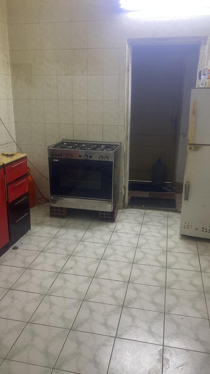 Jeddah, Rooms for Rent, SAR 800/month,  Offering 1 Room For Rent