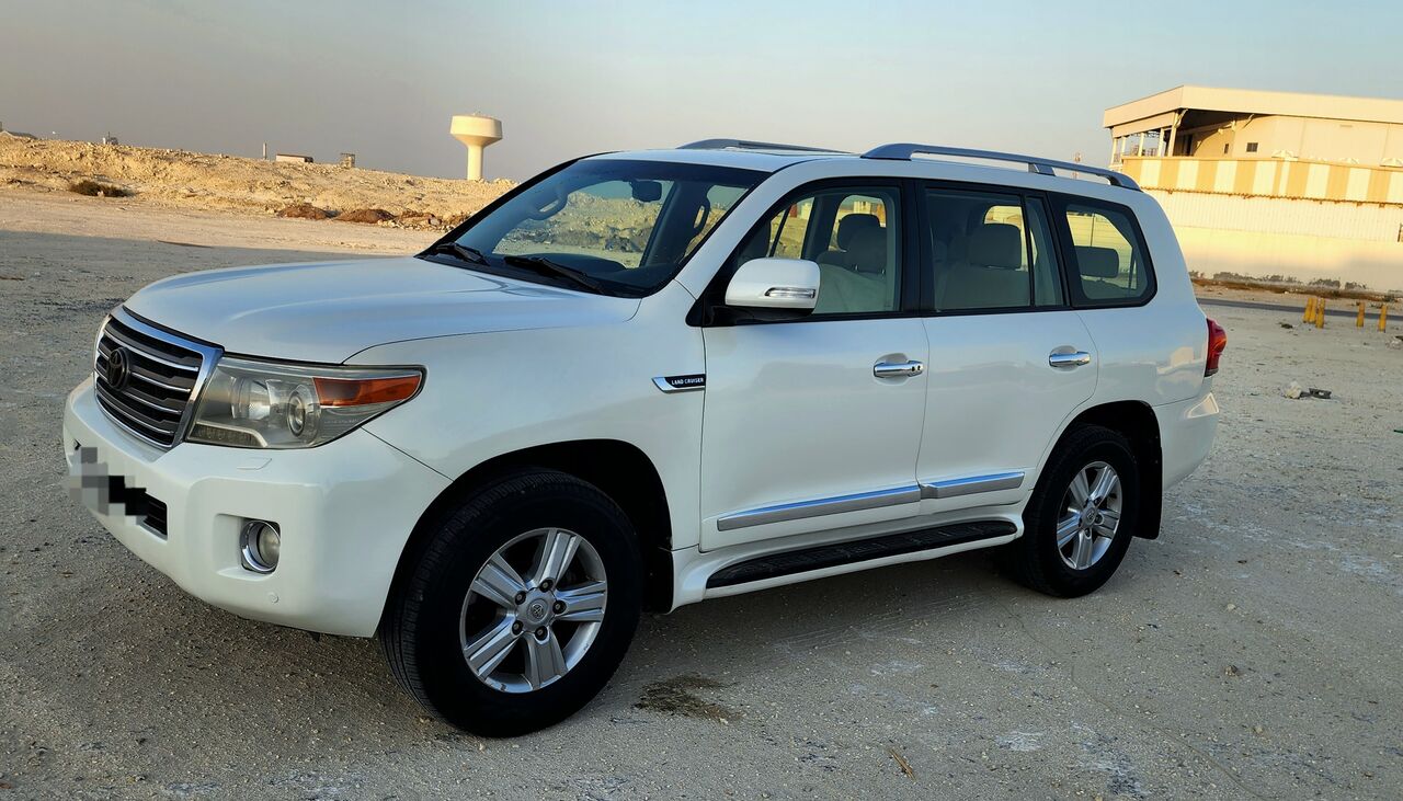 Umm Al Hassam, Vehicles, Cars & Trucks , BHD 10800,  Toyota Land Cruiser,  2013,  Automatic,  240 KM,  GXR V8 4.6L Full Option GCC Spec, Full Cover Insurance