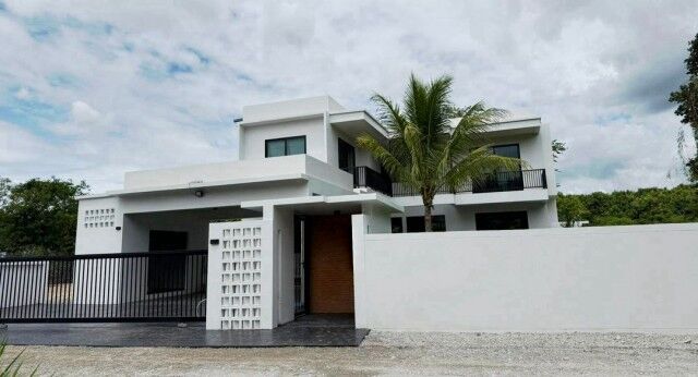 Bangkok, Real Estate For Sale, THB 10800000,  4 BR,  295 Sq. Feet,  New Modern Pool Villa 10.8 Million 295 Sq M. #Nam Phrae #Hang Dong Newly Built Pool Villa