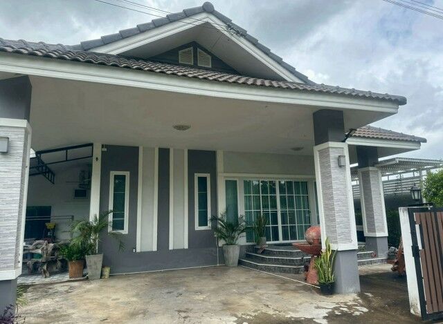 Bangkok, Real Estate For Sale, THB 2100000,  3 BR,  64 Sq. Feet,  Urgent Sale Price Reduced To 2.1 Million (empty House) #Hang Dong Zone, Beautiful