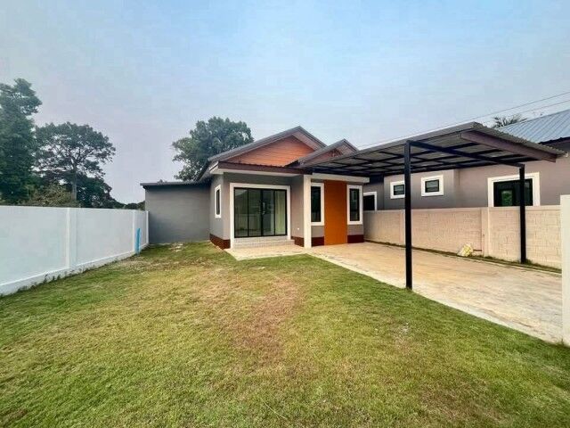 Bangkok, Real Estate For Sale, THB 1790000,  3 BR,  61 Sq. Feet,  Price Starts At Only 1.79 Million #Khua Mung #Sarapee, One-story House, Complete