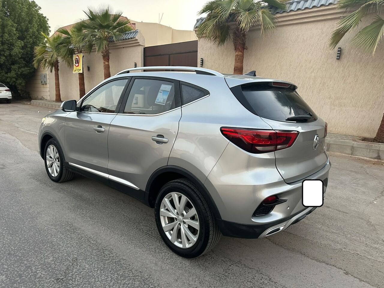 Riyadh, Vehicles, Cars & Trucks , SAR 36000,  Mg ZS,  2023,  Automatic,  79000 KM,    With Mid Option For Sales 1st Owner