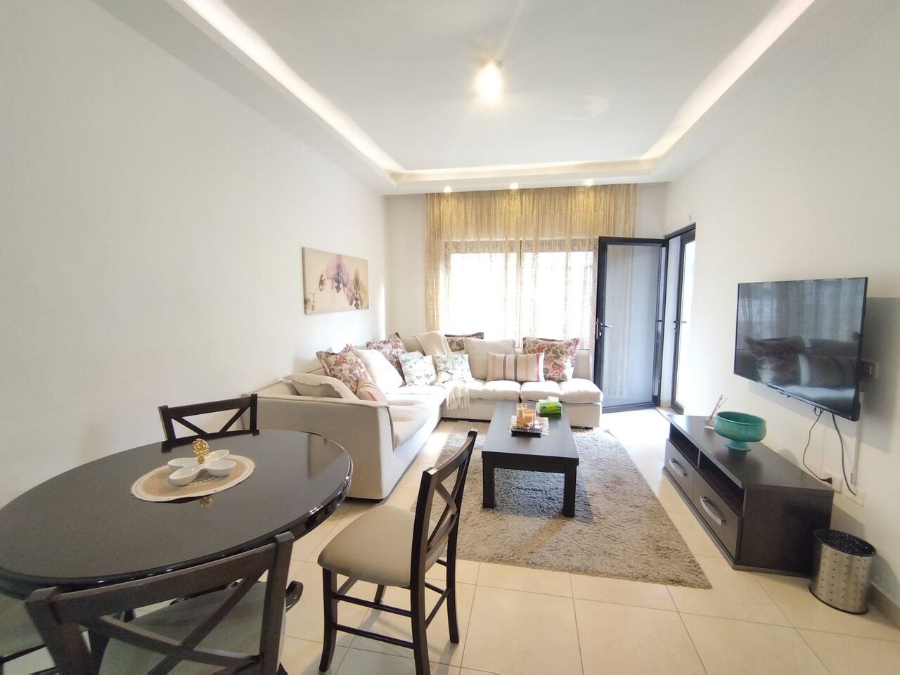 Amman, Apartments, Flats, Houses & Villas, JOD 6000/year,  2 BR,  Apartment For Rent In Dier Ghbar