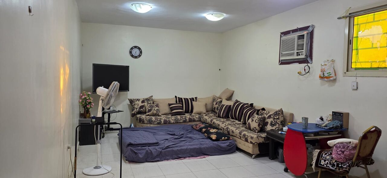 Jubail, Household Items, SAR 15000,  1BHK Flat Available For Rent Going To Final Exit