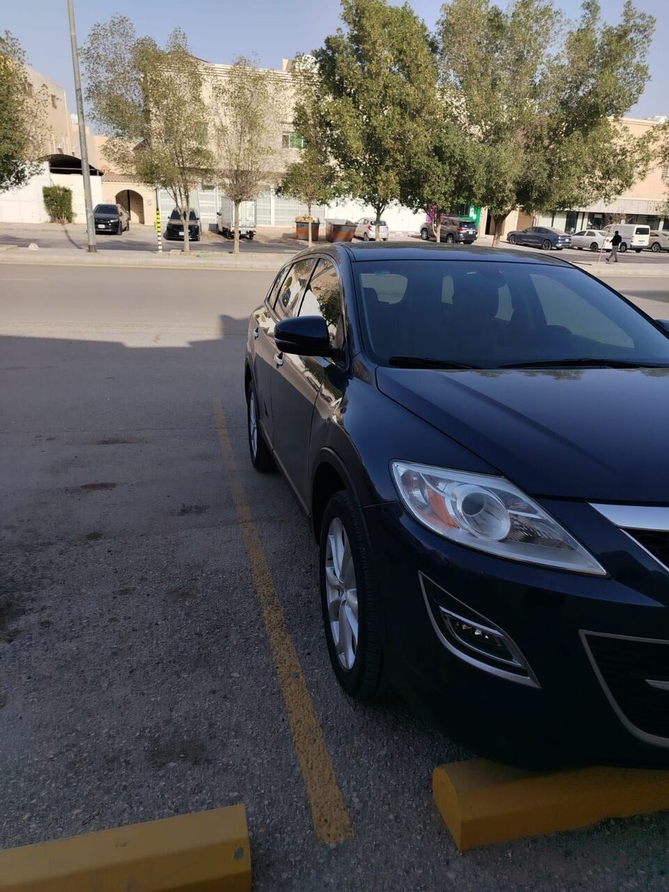 Riyadh, Auto Parts, SAR 27000,  Mazda CX9 Model 2011 For Sale (Low Odo)