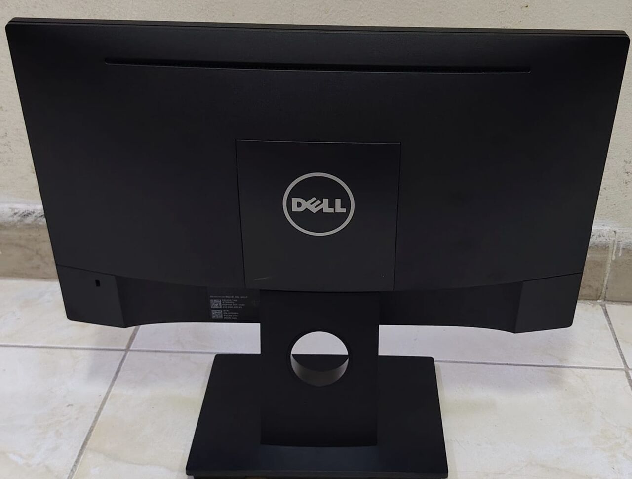 Khobar, Computers, SAR 180,  Dell LED Wide Monitor E1916hv