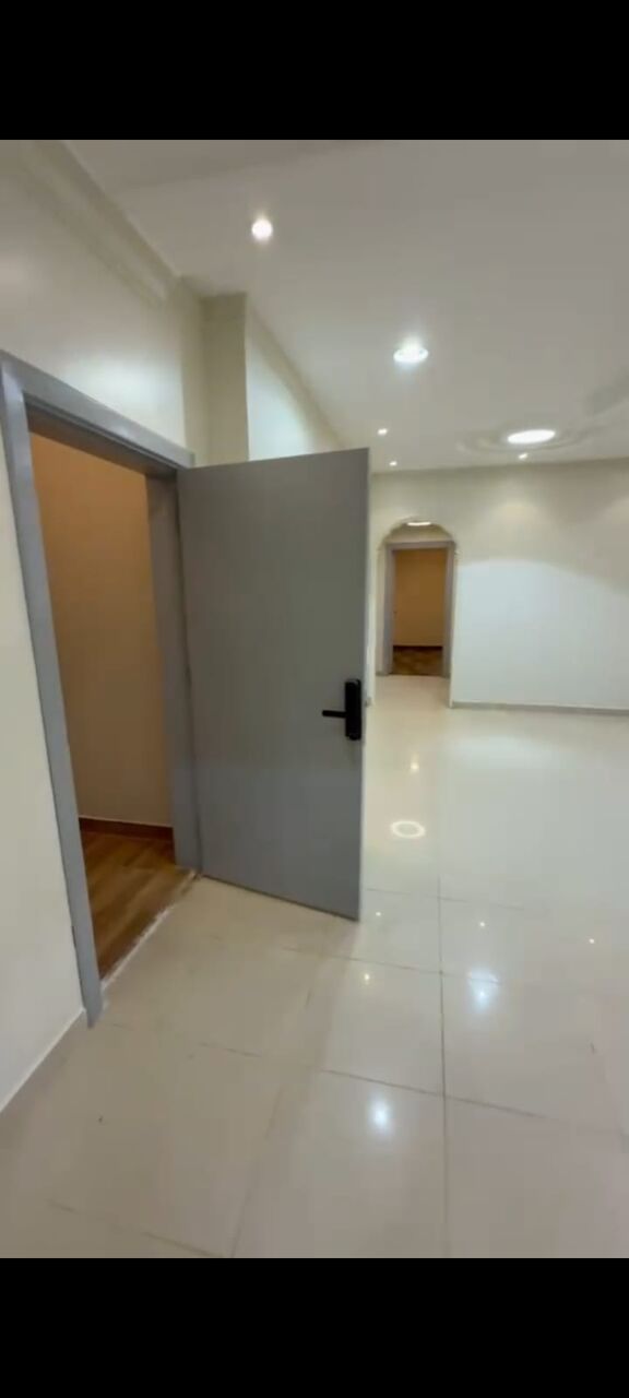 Al Salam, Apartments, Flats, Houses & Villas, SAR 50000/year,  4 BR,  Family Villa Whole Fooor With AC Kitchen Installed Specious House For Decent Family