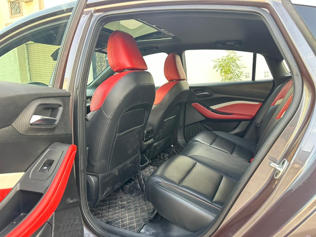 Riyadh, Vehicles, Cars & Trucks , SAR 32000,  MG GT,  2022,  Automatic,  145000 KM,    Fully Loaded With Panorama Sunroof For Sales 2nd Owner