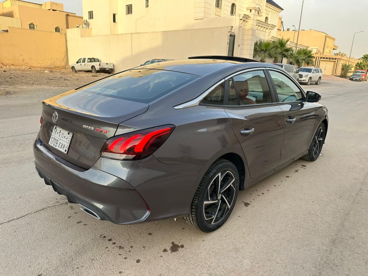 Riyadh, Vehicles, Cars & Trucks , SAR 32000,  MG GT,  2022,  Automatic,  145000 KM,    Fully Loaded With Panorama Sunroof For Sales 2nd Owner