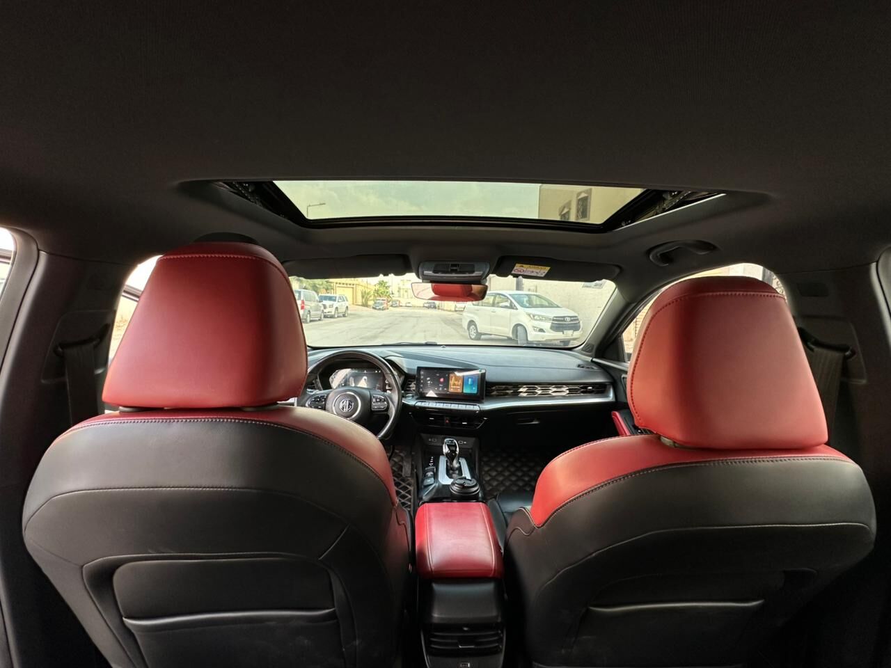 Riyadh, Vehicles, Cars & Trucks , SAR 32000,  MG GT,  2022,  Automatic,  145000 KM,    Fully Loaded With Panorama Sunroof For Sales 2nd Owner