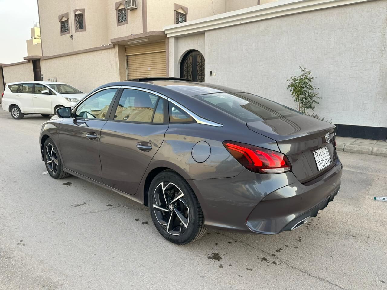 Riyadh, Vehicles, Cars & Trucks , SAR 32000,  MG GT,  2022,  Automatic,  145000 KM,    Fully Loaded With Panorama Sunroof For Sales 2nd Owner