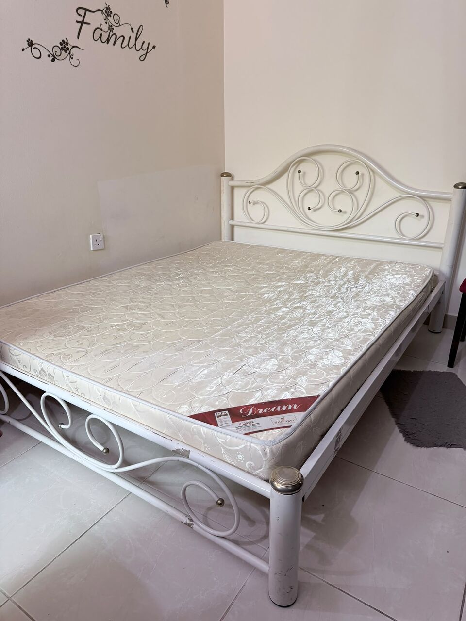 Umm Al Hassam, Household Items, BHD 18,  Bed For Sale