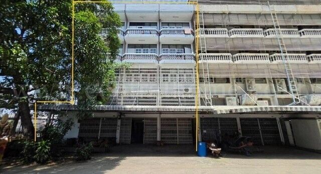Bangkok, Real Estate For Sale, THB 18000000,  1 BR,  50 Sq. Feet,  Commercial Building For Sale, 4.5 Floors, 3 Units, Has A Rooftop, Prime Location,