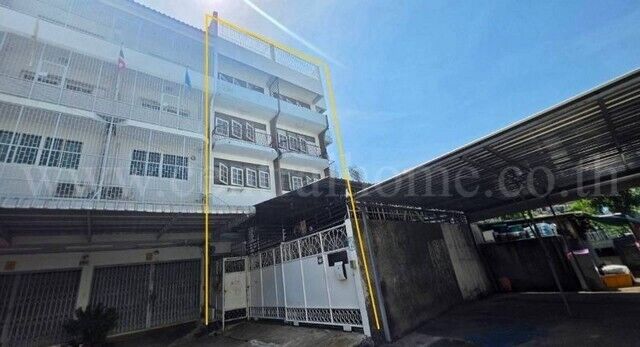 Bangkok, Real Estate For Sale, THB 12000000,  1 BR,  17 Sq. Feet,  Commercial Building For Sale, 4.5 Floors, 2 Units, Has A Rooftop, Prime Location,