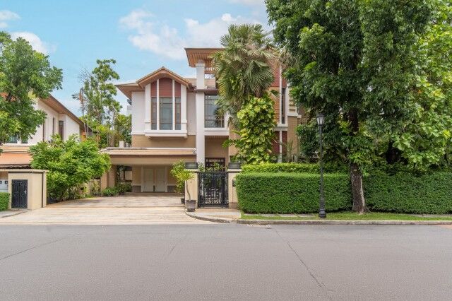 Bangkok, Real Estate For Sale, THB 189000000,  5 BR,  158 Sq. Feet,  For Sale #single House, Sansiri Village, Soi Sukhumvit 67 #near BTS Phra Khanong