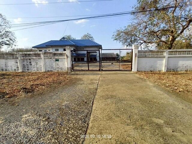 Bangkok, Real Estate For Sale, THB 23158000,  6 BR,  9873 Sq. Feet,  Lopburi Office Building For Sale Phatthana Nikhom District, Khok Tum Road - Khao Sung
