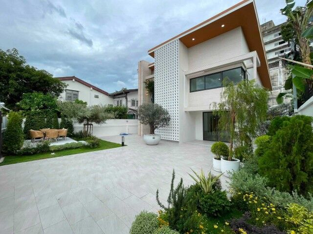 Bangkok, Real Estate For Sale, THB 18500000,  4 BR,  100 Sq. Feet,  For Sale #Single House, Newly Renovated, Chokchai 4, Soi 36, Intersection 2-4, Lat