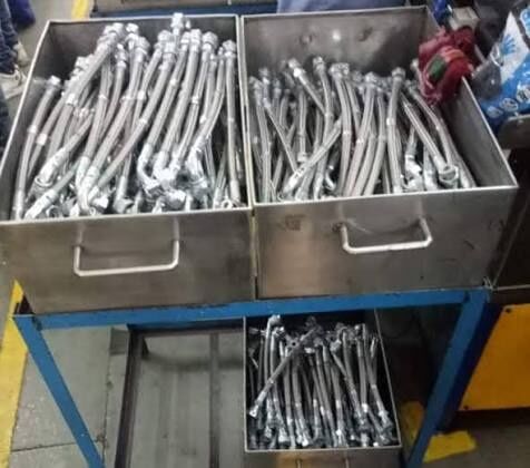 Mumbai, Auto Parts, Hydraulic Hose Manufacturers In India For Agriculture Equipment