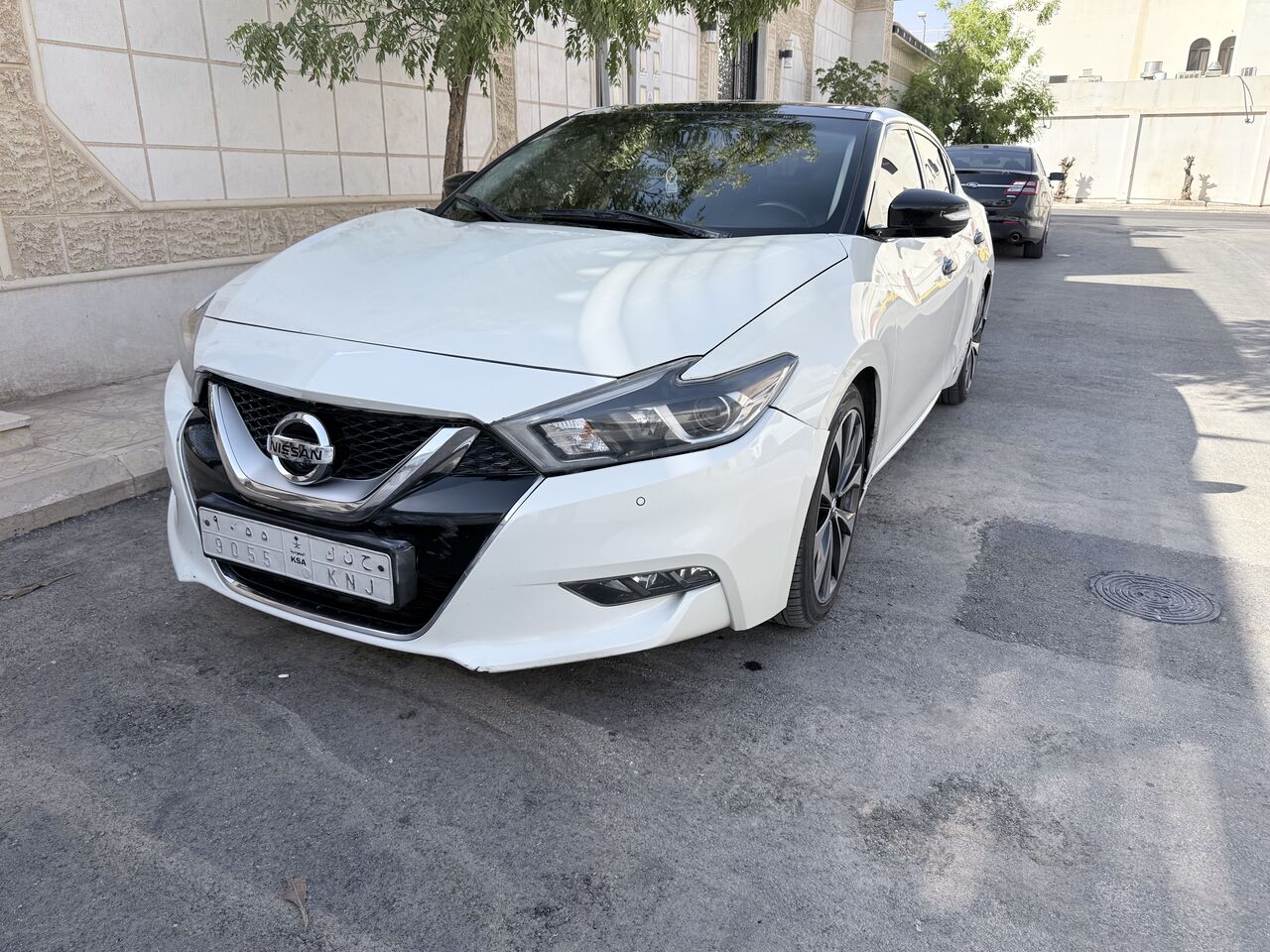 Riyadh, Vehicles, Cars & Trucks , SAR 37000,  Nissan Maxima Platinum,  2016,  Automatic,  204000 KM,  Clean First Hand Nissan Maxima