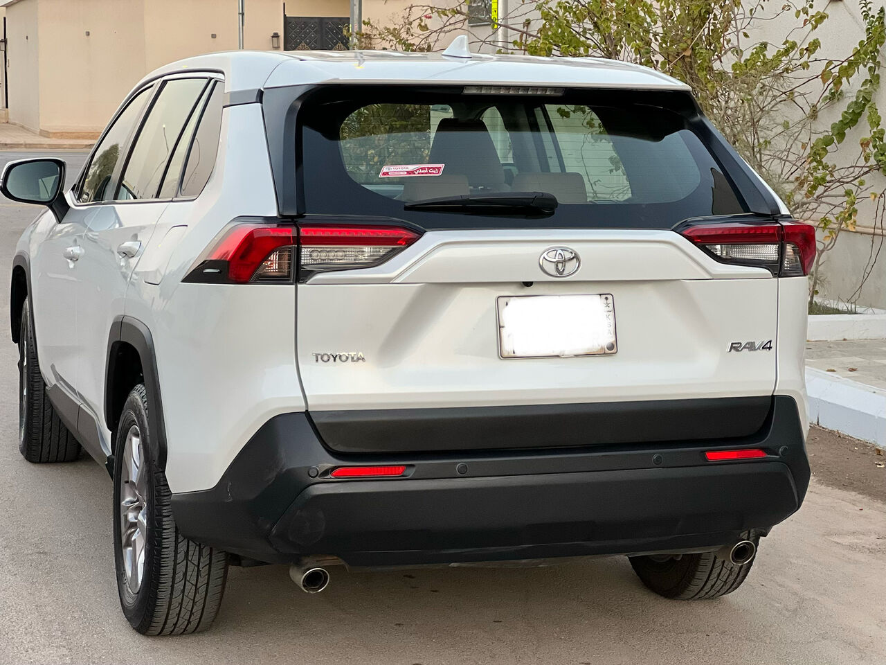Riyadh, Vehicles, Cars & Trucks , SAR 85000,  Toyota RAV4,  2023,  Automatic,  80132 KM,     2.0L Bumper To Bumper Original Condition & Original Paint100%