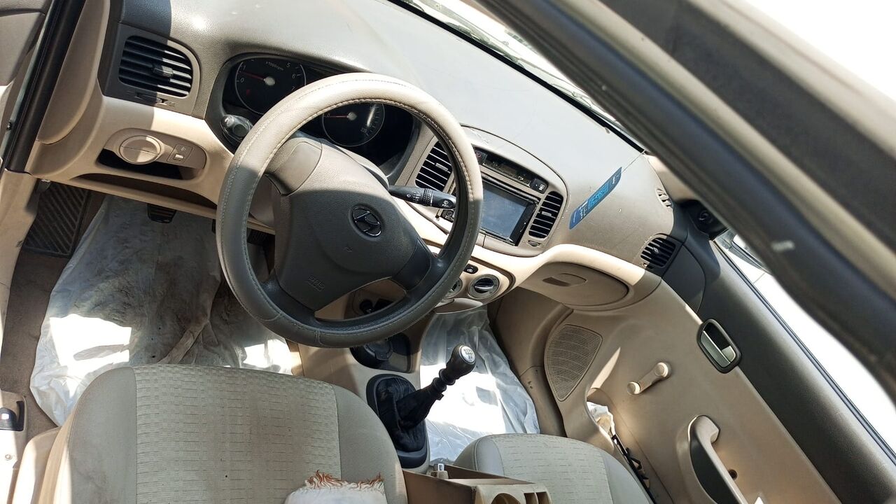 Riyadh, Vehicles, Cars & Trucks , SAR 12500,  Hyundai Accent,  2007,  Manual,  327500 KM,