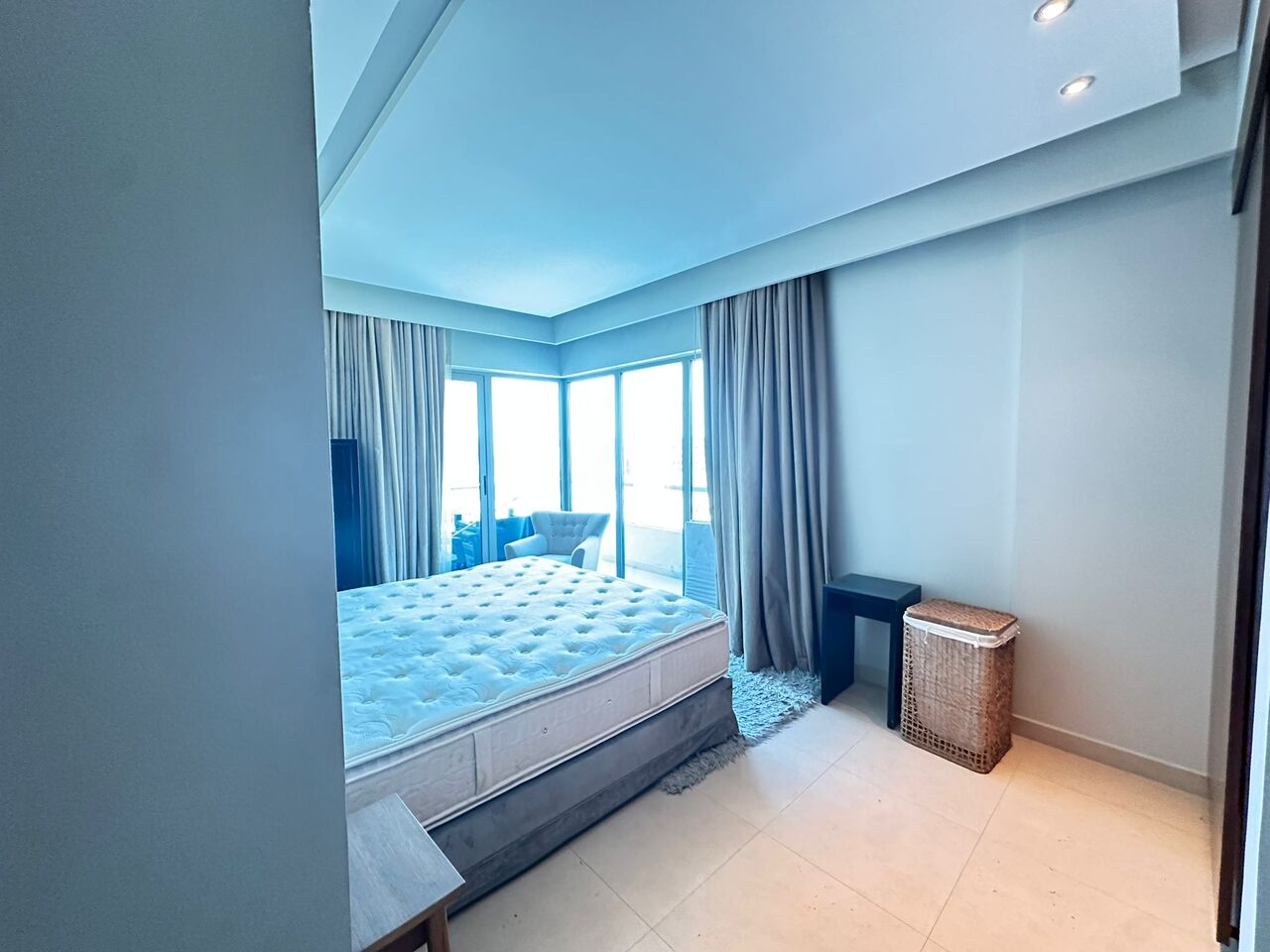 Manama, Apartments, Flats, Houses & Villas, BHD 500/month,  Furnished,  2 BR,  Apartment For Rent In Reef Island | Balcony | Luxury Amenities