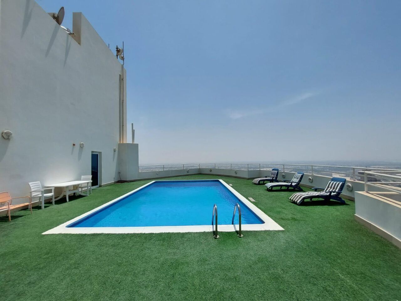 Sanabis, Apartments, Flats, Houses & Villas, BHD 81000/month,  Furnished,  2 BR,  Apartment For Sale  In Sanabis
