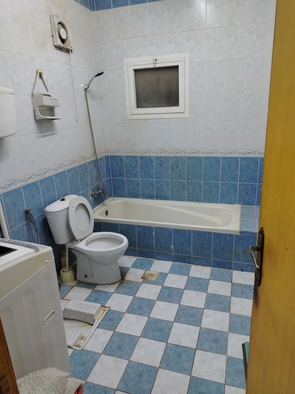 Riyadh, Apartments, Flats, Houses & Villas, SAR 900/month,  1 BR,  5400 For 6 Month Spacious Bachelor Room Available For Rent