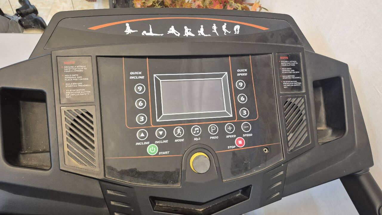Al Hamra, Appliances, SAR 1800,  Treadmill For Sale (in Good Condition)