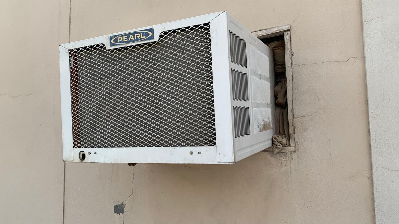 Riffa, Air Conditioners, BHD 50,  AC And Other Household Items
