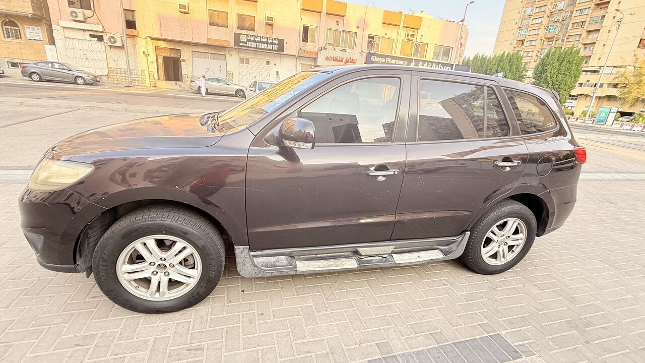 Jeddah, Vehicles, Cars & Trucks , SAR 24000,  Hyundai Santa Fe,  2010,  Automatic,  250000 KM,  SAR 24000, , , , , 🚗 For Sale 🚗