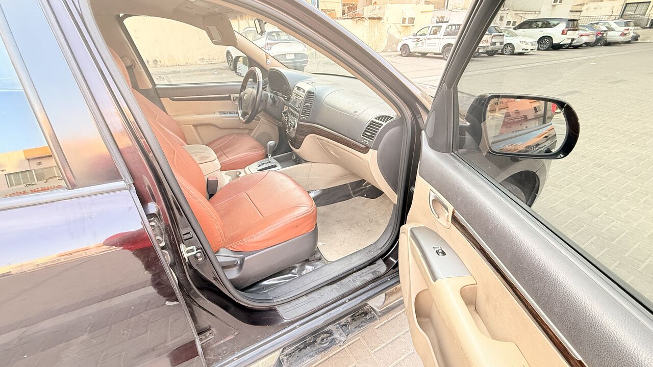 Jeddah, Vehicles, Cars & Trucks , SAR 24000,  Hyundai Santa Fe,  2010,  Automatic,  250000 KM,  SAR 24000, , , , , 🚗 For Sale 🚗