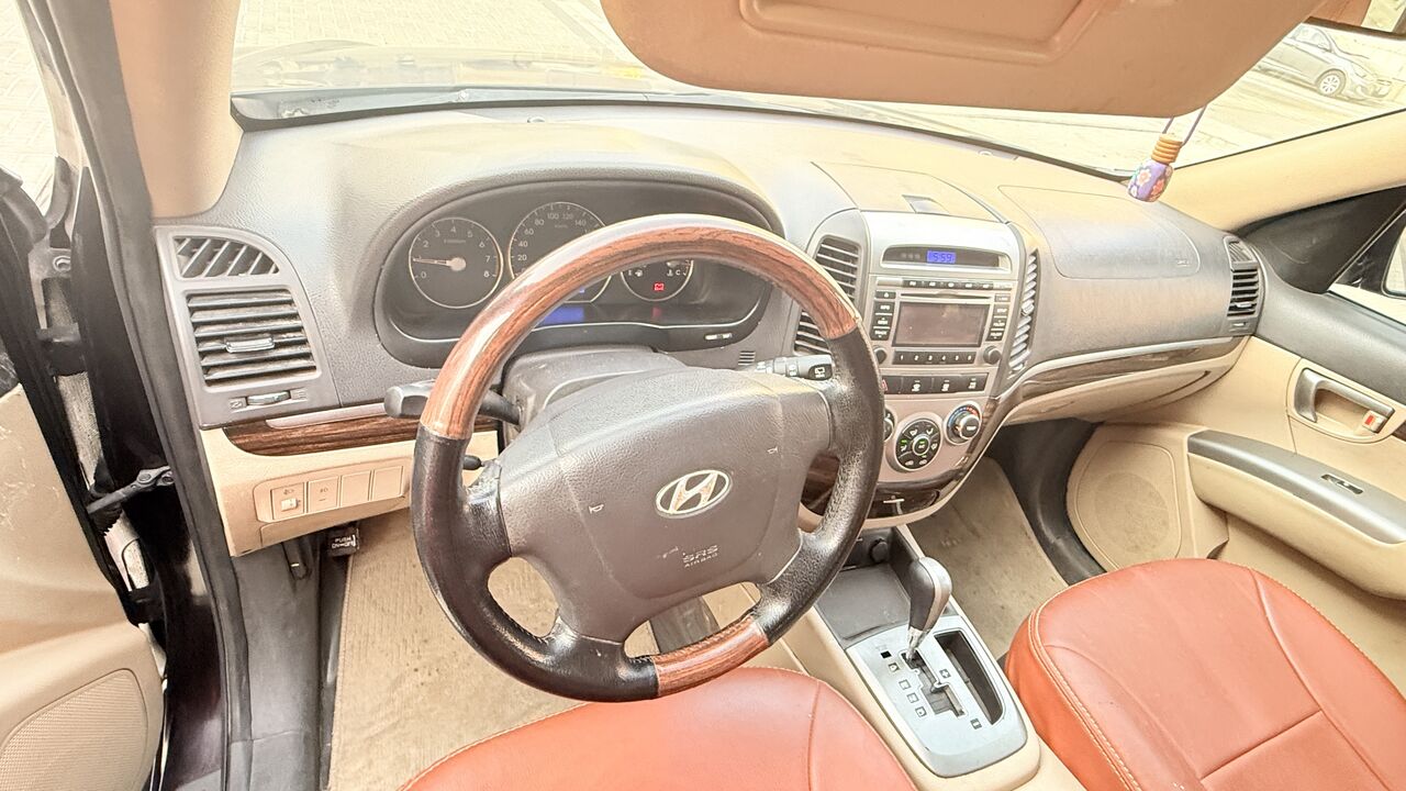 Jeddah, Vehicles, Cars & Trucks , SAR 24000,  Hyundai Santa Fe,  2010,  Automatic,  250000 KM,  SAR 24000, , , , , 🚗 For Sale 🚗