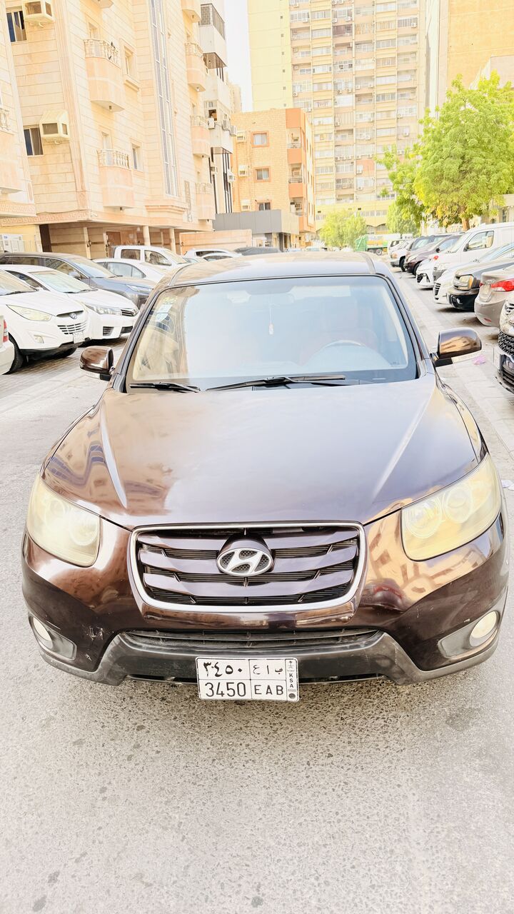 Jeddah, Vehicles, Cars & Trucks , SAR 20000,  Hyundai Santa Fe,  2010,  Automatic,  250000 KM,  SAR 20,000, , , , , 🚗 For Sale 🚗