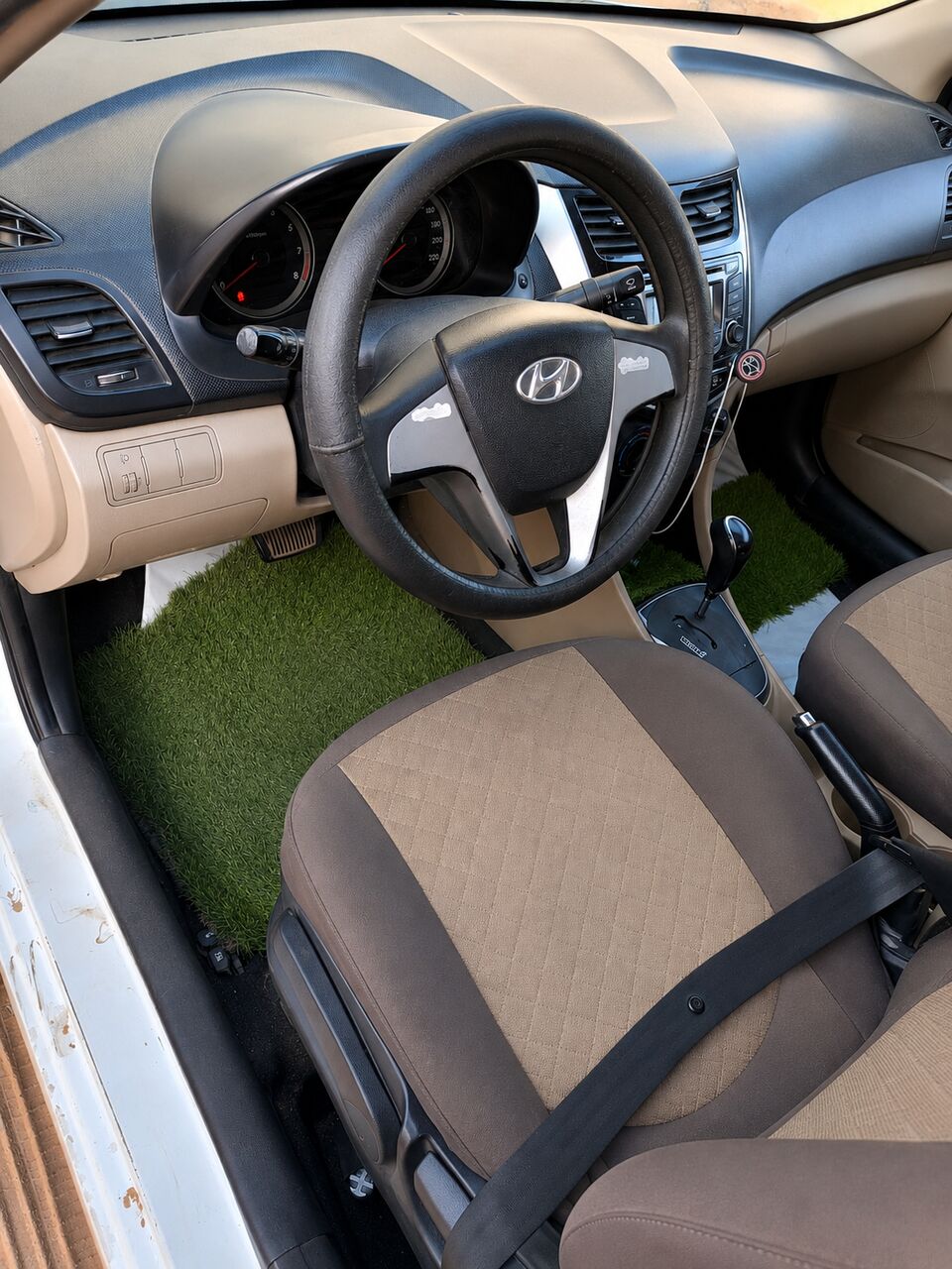 Buraidah, Vehicles, Cars & Trucks , SAR 18000,  Hyundai Accent 2016 &ndash; Excellent Engine & Gearbox &ndash; SAR 18,000,  2016,  Automatic,  285000 KM,
