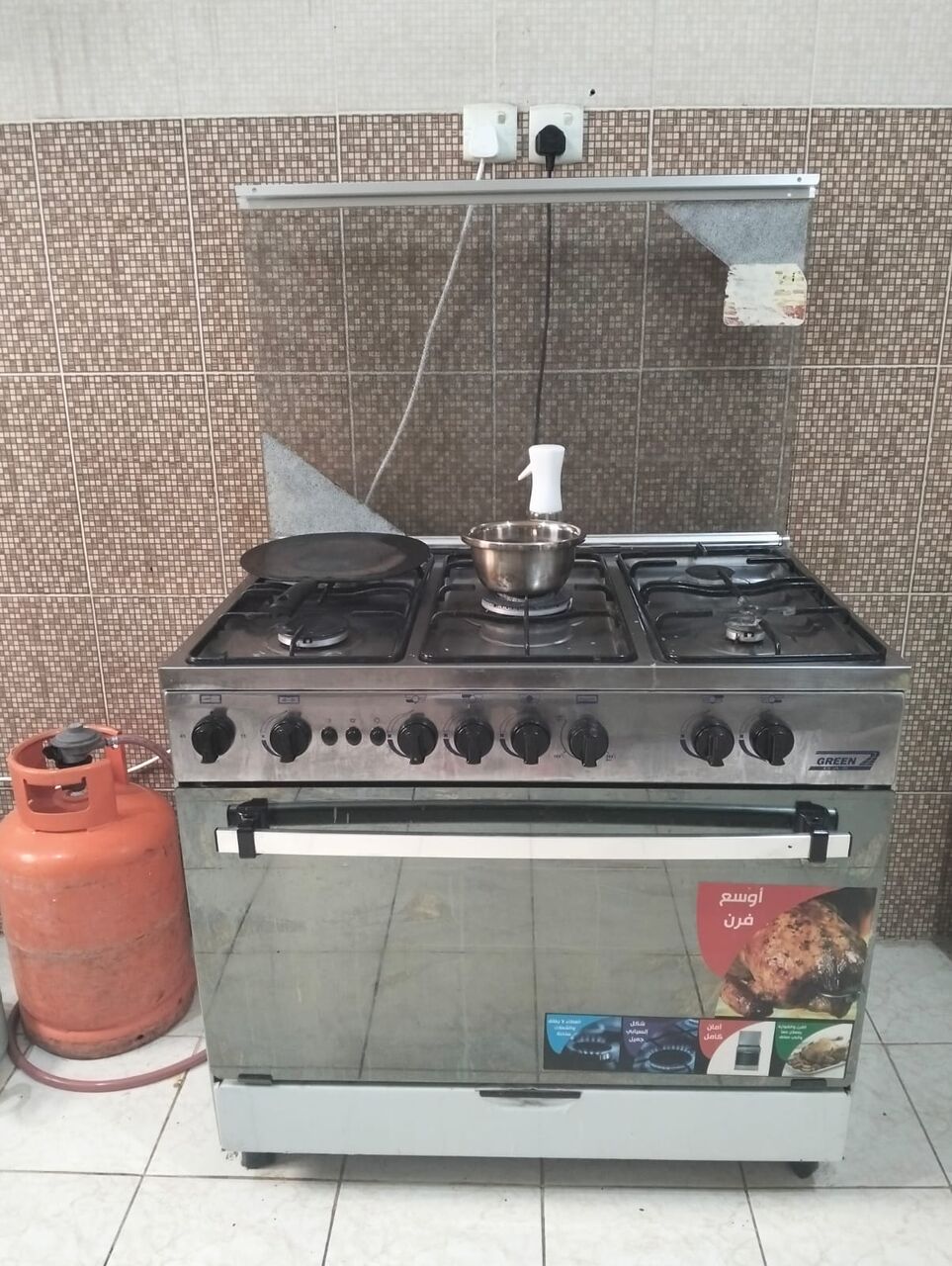 Al Rimal, Appliances, SAR 175,  Cooking Range 5 Burner Stove With Cylinder For Sale