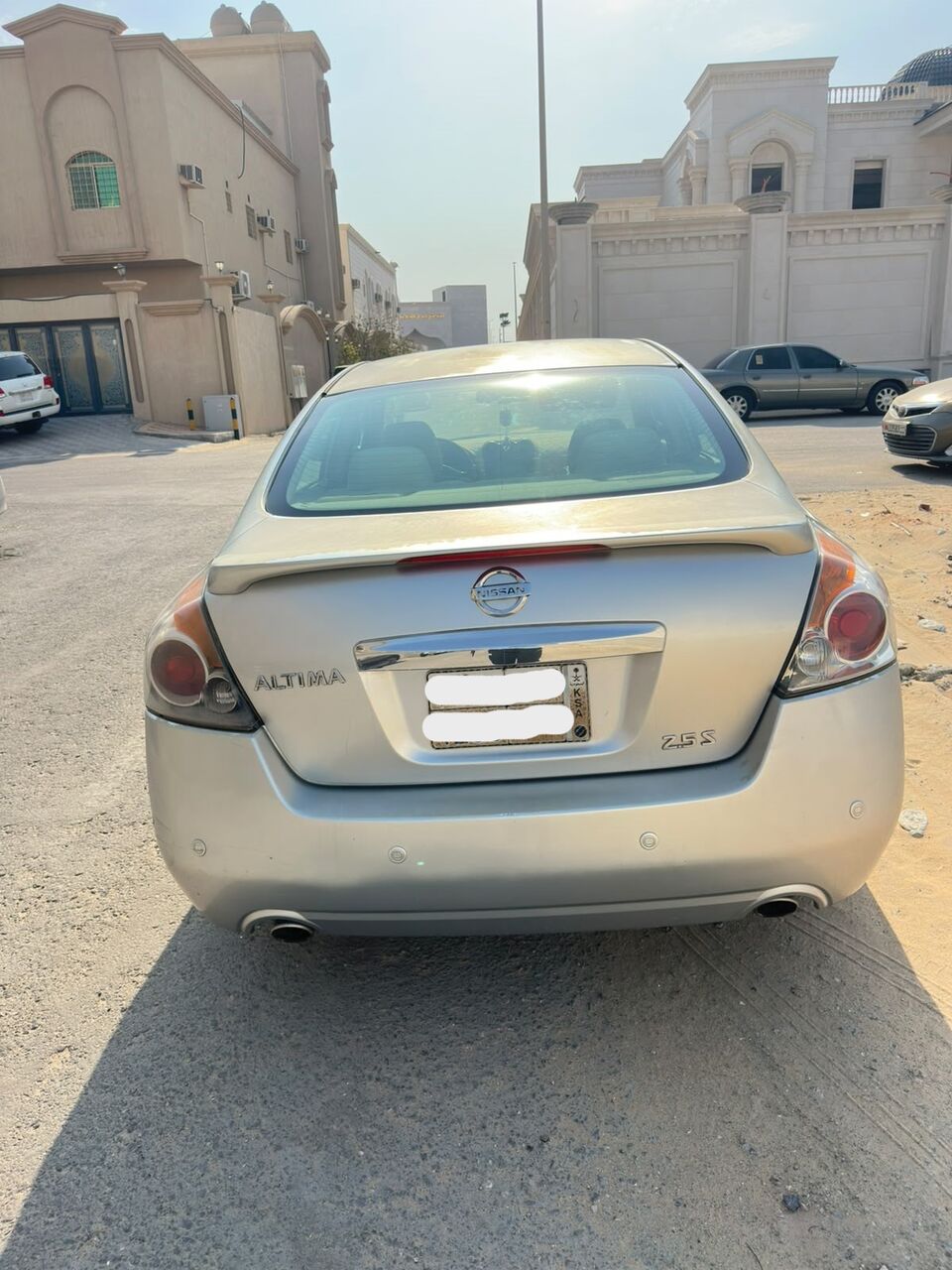 Jubail, Vehicles, Cars & Trucks , SAR 10000,  Nissan Altima,  2011,  Automatic,  310000 KM,  Urgent Sale, Price Is Negotiable