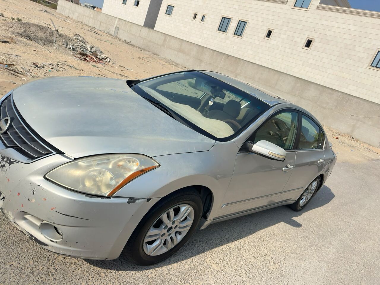 Jubail, Vehicles, Cars & Trucks , SAR 10000,  Nissan Altima,  2011,  Automatic,  310000 KM,  Urgent Sale, Price Is Negotiable