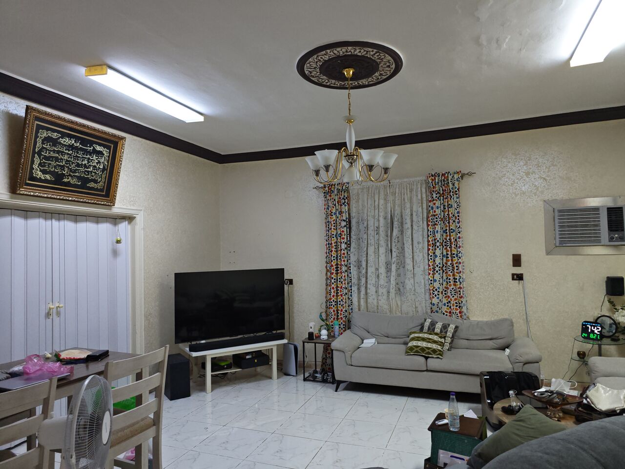 Al Aziziyah, Apartments, Flats, Houses & Villas, SAR 2500/month,  3 BR,  3BR, 2 Halls, 2 Bathrooms And Kitchen