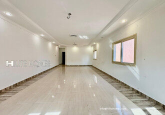 Kuwait City, Apartments, Flats, Houses & Villas, KWD 900/month,  4 BR,  Four Bedroom Floor For Rent In Jabriya