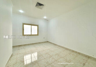 Kuwait City, Apartments, Flats, Houses & Villas, KWD 900/month,  4 BR,  Four Bedroom Floor For Rent In Jabriya