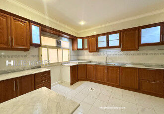 Kuwait City, Apartments, Flats, Houses & Villas, KWD 900/month,  4 BR,  Four Bedroom Floor For Rent In Jabriya