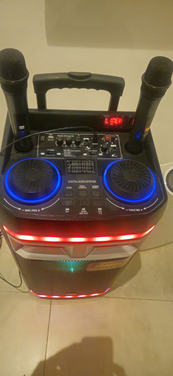 Isa Town, Appliances, BHD 25,  Karaoke With Blue Tooth Mic 25