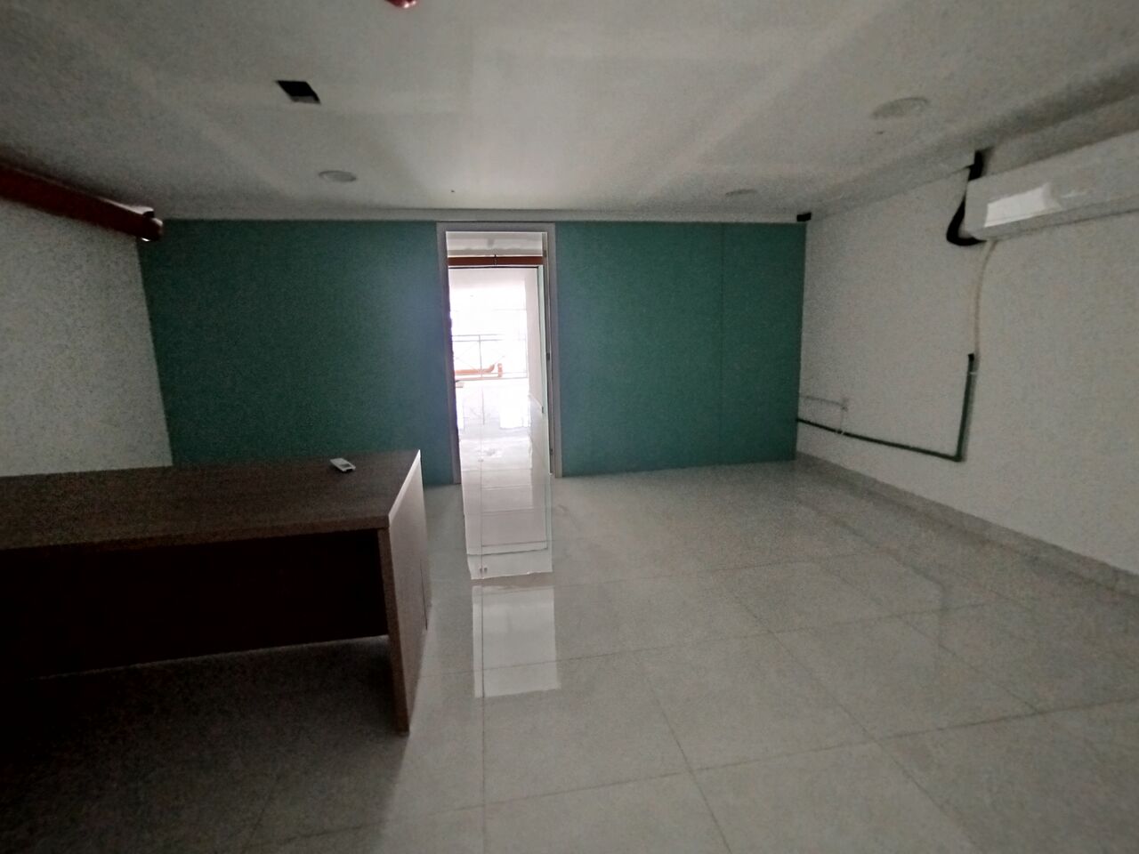 Tubli, Shops, BHD 500,  Shop For Rent 1Big Shitter With Big Mezanin Floor 2 Bathroom  In -((( Tubli)))