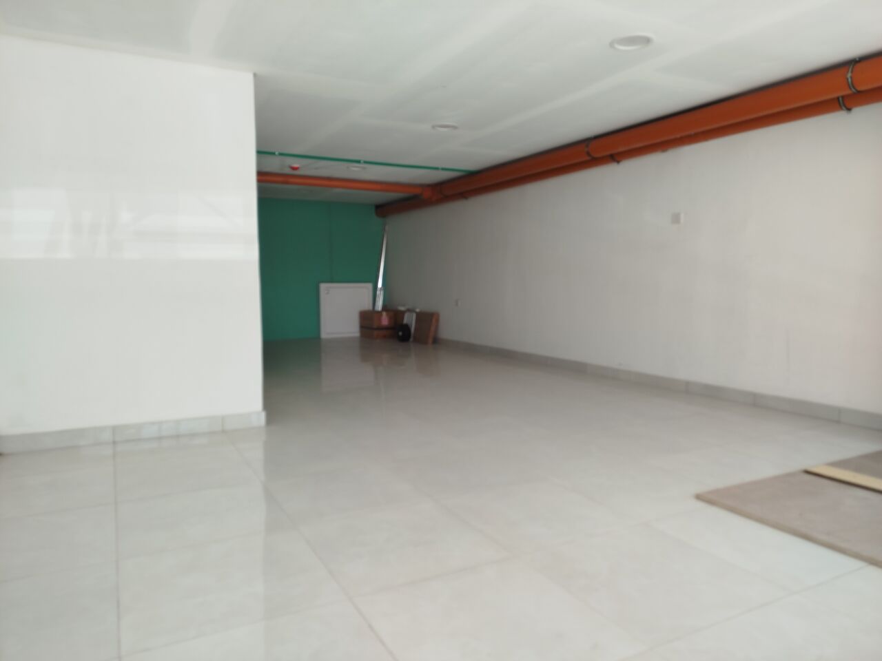 Tubli, Shops, BHD 500,  Shop For Rent 1Big Shitter With Big Mezanin Floor 2 Bathroom  In -((( Tubli)))