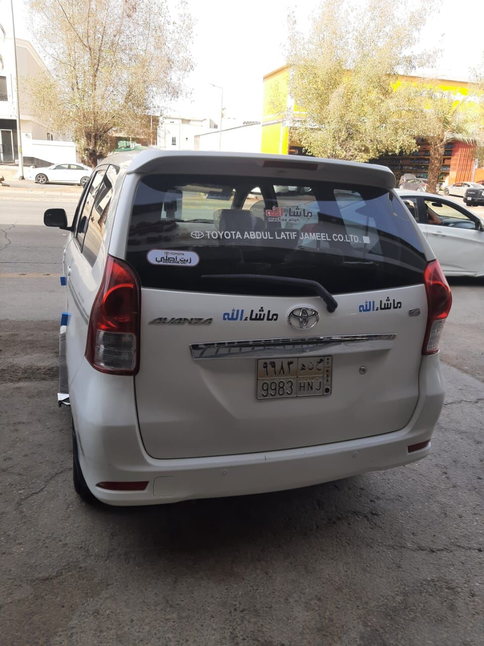 Riyadh, Vehicles, Cars & Trucks , SAR 22500,  Toyota Avanza,  2015,  Automatic,  240000 KM,   Urgent Sale