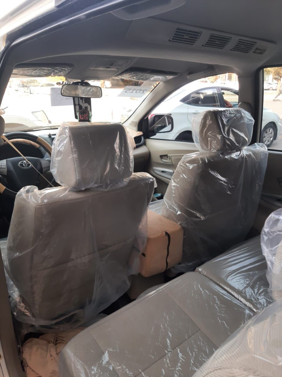 Riyadh, Vehicles, Cars & Trucks , SAR 22500,  Toyota Avanza,  2015,  Automatic,  240000 KM,   Urgent Sale