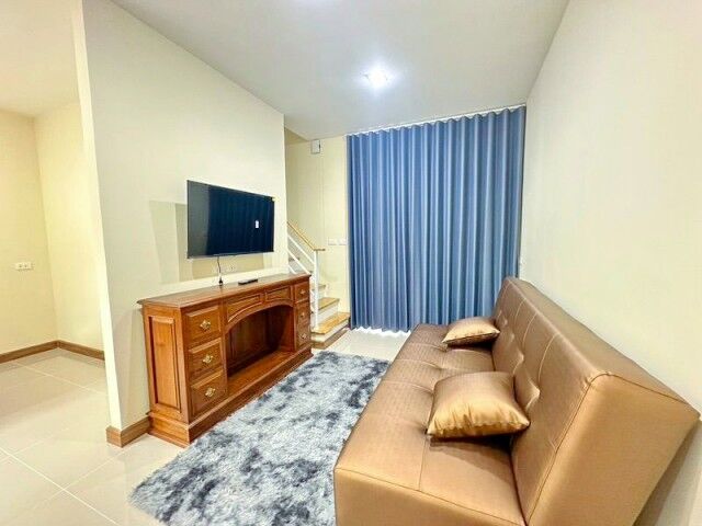 Bangkok, Villas, THB 21999,  17 Sq. Feet,  Townhome, 2 Bedrooms, 2 Bathrooms, Lotus Ruamchok, 300 M., 135 Sq M., Ruamchok Market,