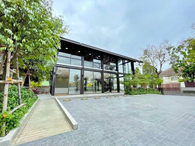 Bangkok, Villas, THB 79997,  35 Sq. Feet,  New Building, Good Location, Beautiful Design, Air Conditioning, Suitable For A Shop,
